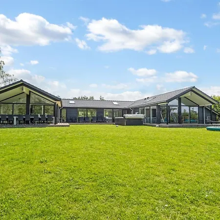 Matild - 400m From The Sea By Interhome בית נופש Bøtø By