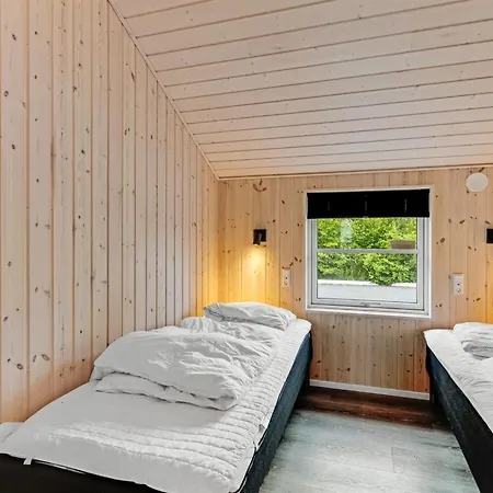 Matild - 400m From The Sea By Interhome *