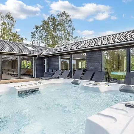 Matild - 400m From The Sea By Interhome *
